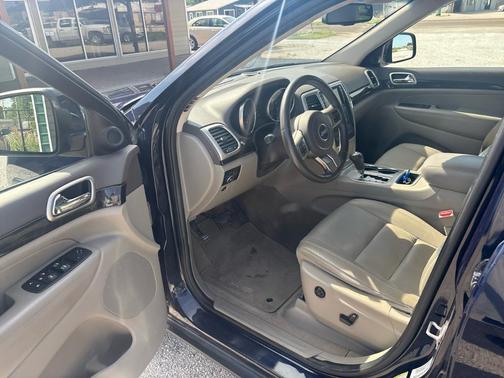 2012 Jeep Grand Cherokee Laredo