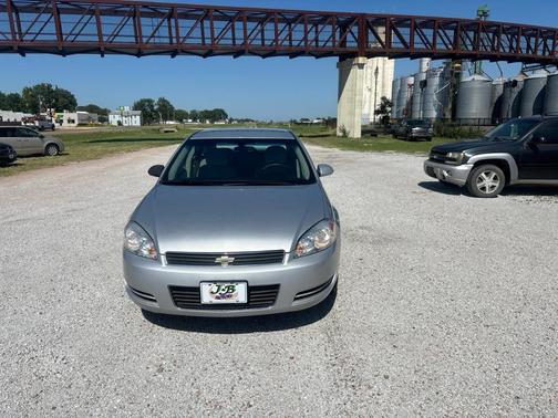 Silver 2010 Chevrolet Impala LS
