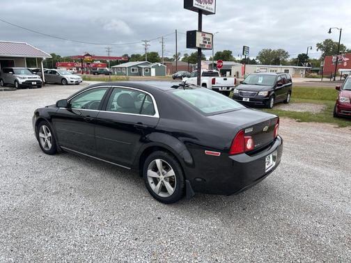 2011 Chevrolet Malibu 1LT