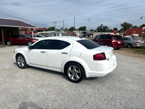 2014 Dodge Avenger SE