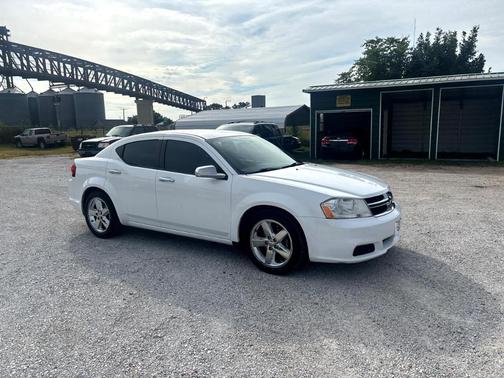 2014 Dodge Avenger SE