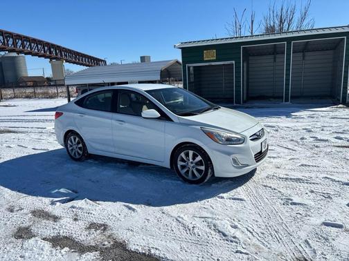 2014 Hyundai Accent GLS
