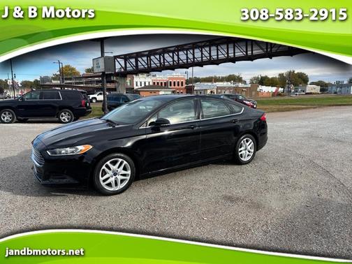 2016 Ford Fusion SE