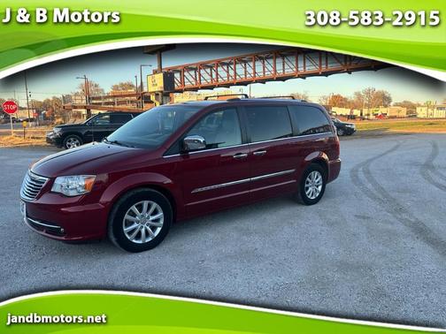 2015 Chrysler Town & Country Limited Platinum