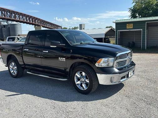Black 2014 RAM 1500 SLT