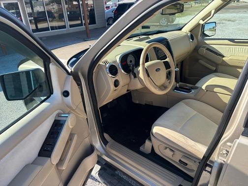 2007 Ford Explorer Sport Trac XLT