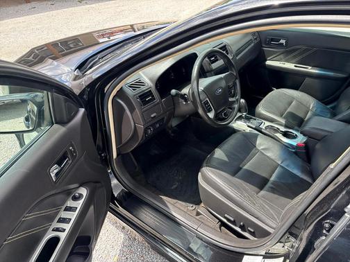 2011 Ford Fusion Sport