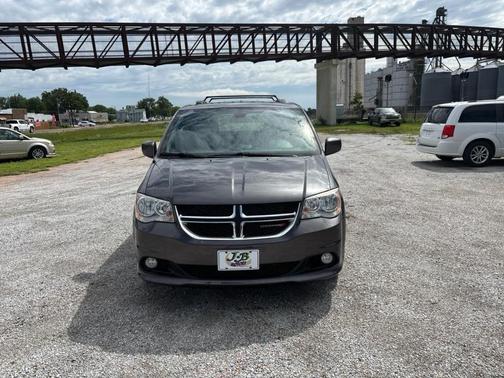 Charcoal 2019 Dodge Grand Caravan SXT