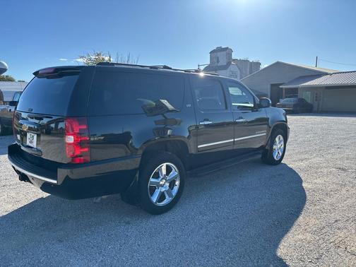 2013 Chevrolet Suburban 1500 LTZ
