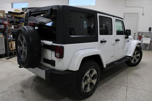 2018 Jeep Wrangler JK Unlimited Sahara