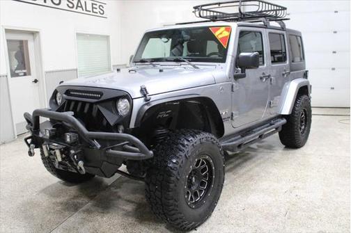 2017 Jeep Wrangler Unlimited Sahara