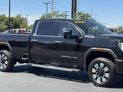 2024 GMC Sierra 3500 Denali