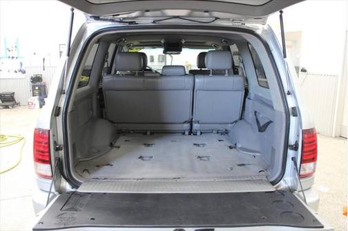 2006 Lexus LX 470 Base