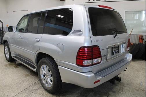 2006 Lexus LX 470 Base