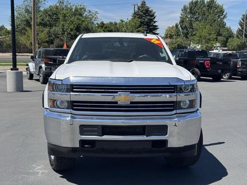 2017 Chevrolet Silverado 3500 LT