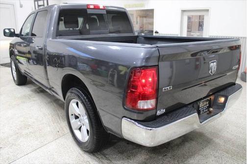 2016 RAM 1500 SLT