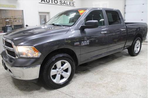 2016 RAM 1500 SLT