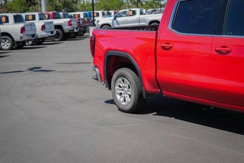 2022 GMC Sierra 1500 SLE