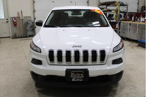 2018 Jeep Cherokee Sport