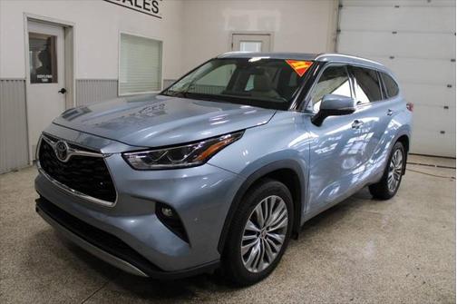 2021 Toyota Highlander Platinum AWD 4dr SUV