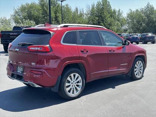 2016 Jeep Cherokee Overland