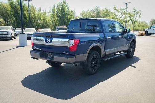 2018 Nissan Titan SV
