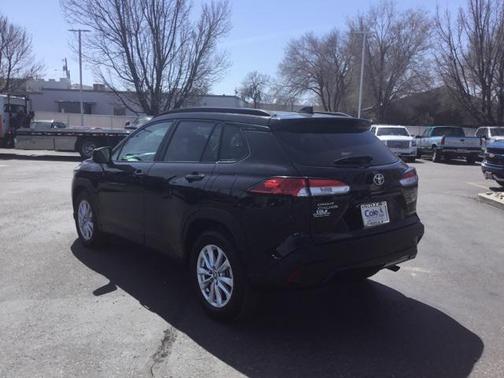 2022 Toyota Corolla Cross LE