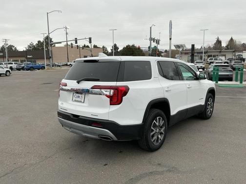 2023 GMC Acadia AWD SLE
