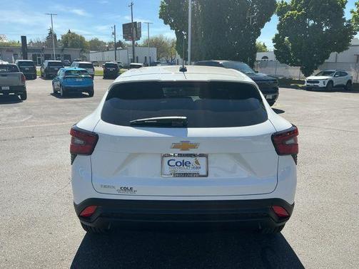 Summit White 2026 Chevrolet Trax LS
