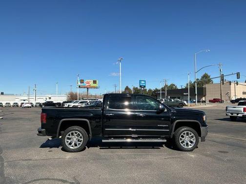2017 GMC Sierra 1500 SLT