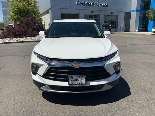 Summit White 2025 Chevrolet Blazer 2LT