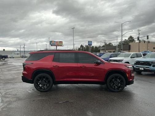 2024 Chevrolet Traverse RS