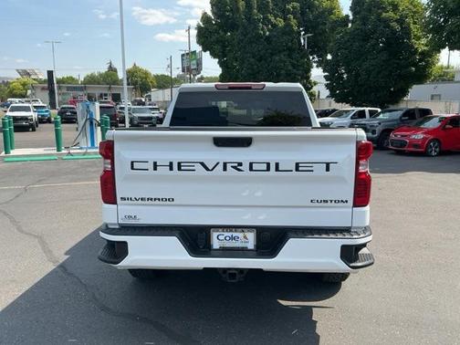 2026 Chevrolet Silverado 1500 Custom