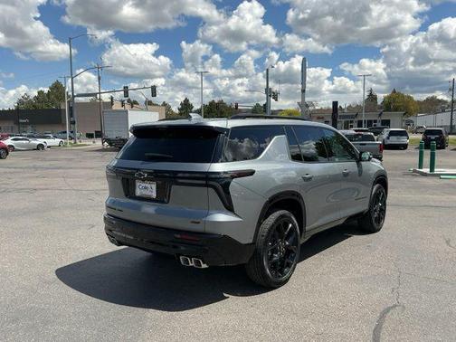 Sterling Gray Metallic 2026 Chevrolet Traverse RS