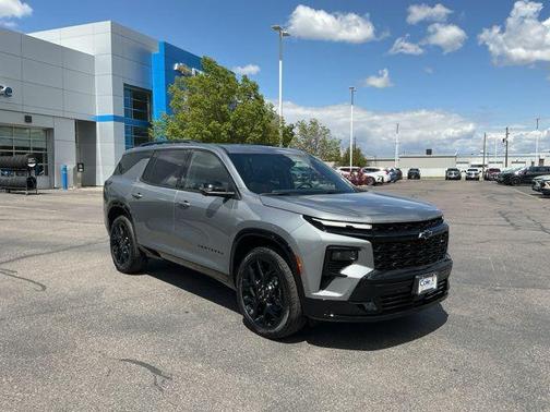 Sterling Gray Metallic 2026 Chevrolet Traverse RS