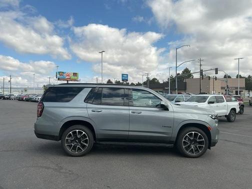 2023 Chevrolet Tahoe 4WD RST