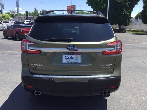 2023 Subaru Ascent Limited 8-Passenger