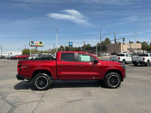Radiant Red Tintcoat 2026 Chevrolet Colorado Z71