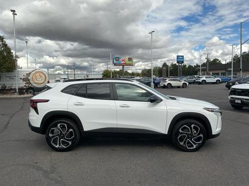 2026 Chevrolet Trax FWD 2RS