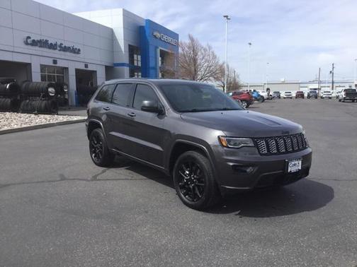 2021 Jeep Grand Cherokee Laredo