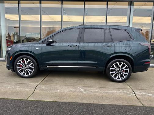 2024 Cadillac XT6 Sport AWD