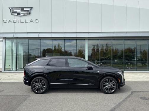 2025 Cadillac OPTIQ Sport 2 AWD