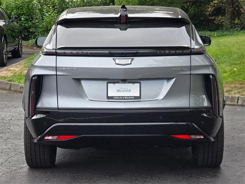2025 Cadillac LYRIQ Sport