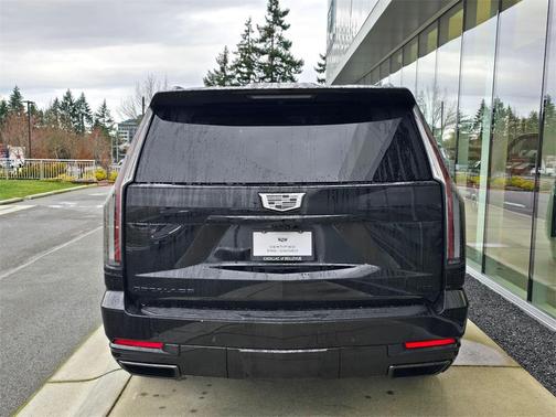 2025 Cadillac Escalade ESV Sport