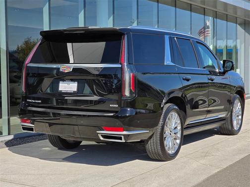 2024 Cadillac Escalade Premium Luxury