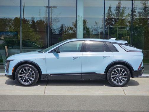 Nimbus Metallic 2026 Cadillac LYRIQ Sport