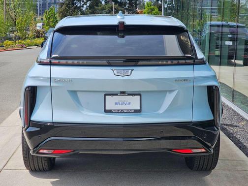 Nimbus Metallic 2026 Cadillac LYRIQ Sport