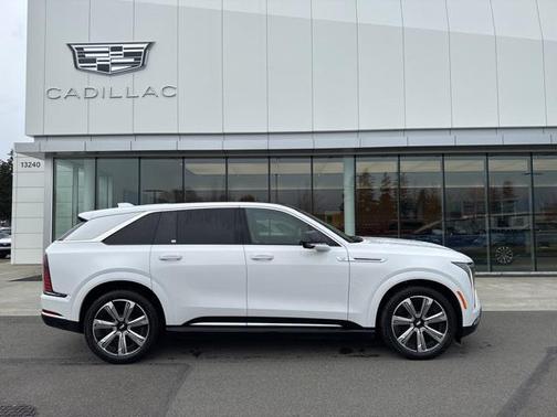 2025 Cadillac Escalade Luxury