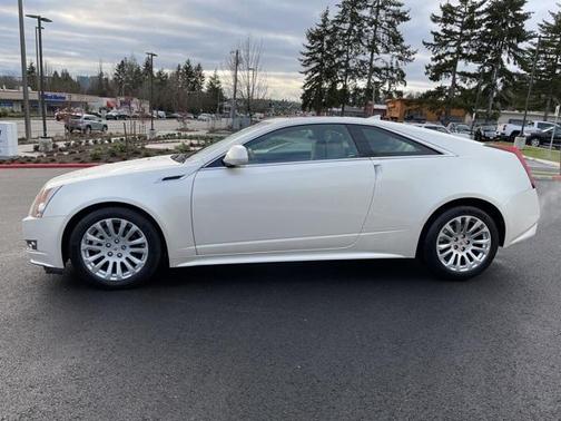 White Diamond Clearcoat 2011 Cadillac CTS Premium