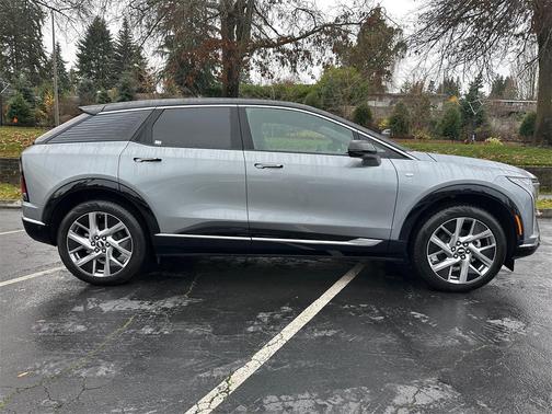 2026 Cadillac OPTIQ Luxury